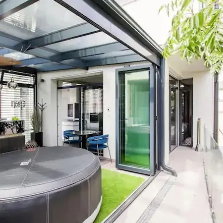Karinflats Deluxe - The Cream Penthouse * Budapest